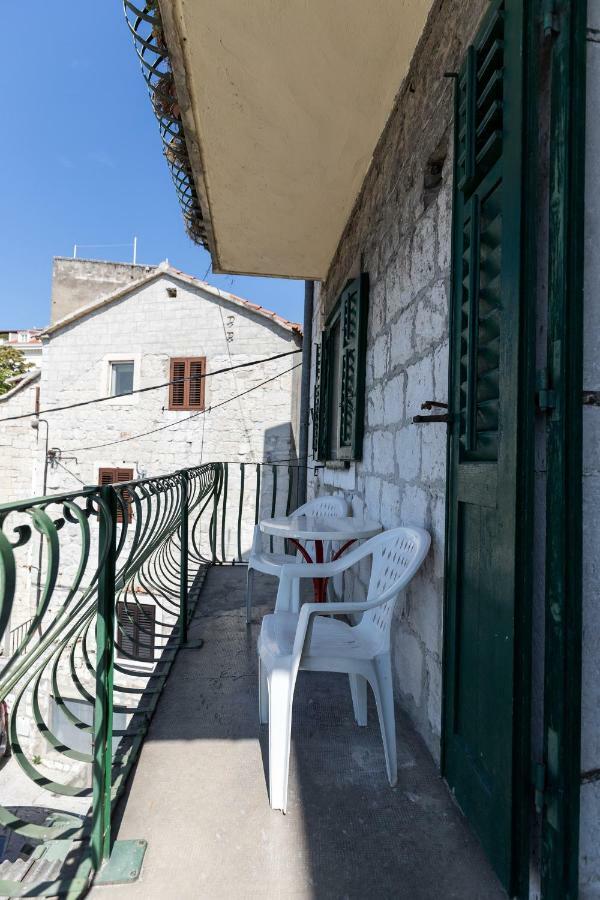 Apinelo Port Rooms Split Bagian luar foto
